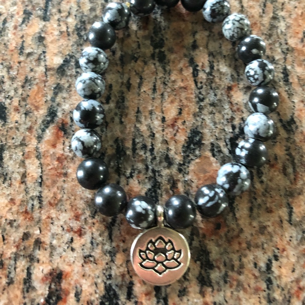 Snowflake obsidian gemstone bracelet